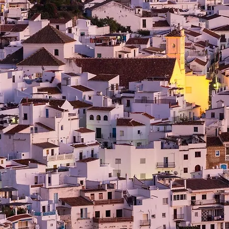 La Rambla Villa *